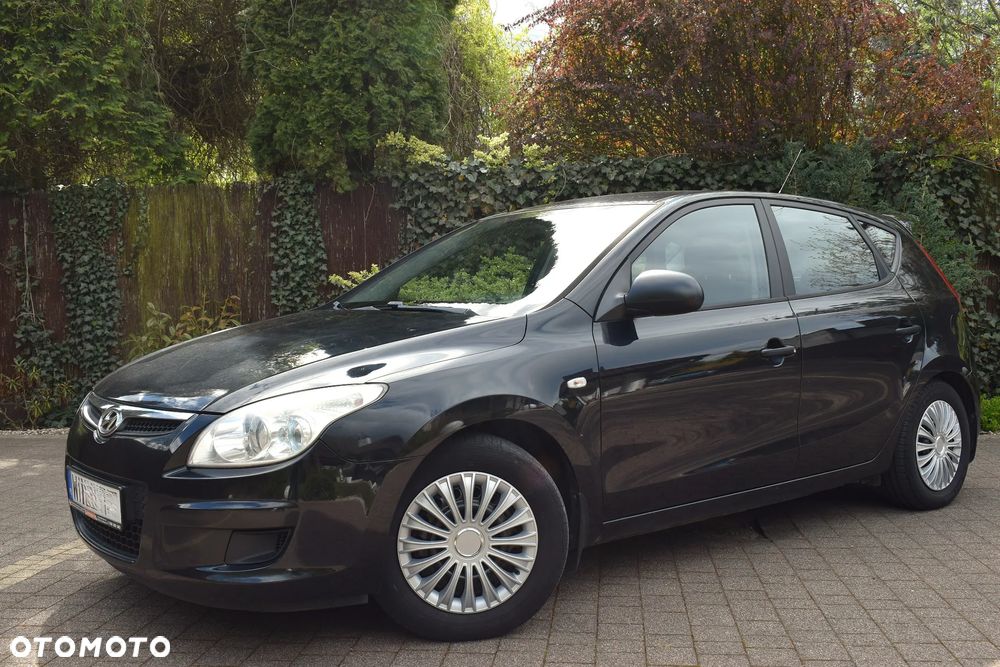 Hyundai i30 1.4 Comfort - 1