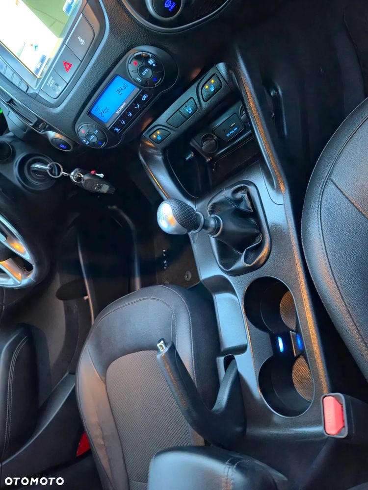 Hyundai ix35 1.6 GDI Premium 2WD - 23