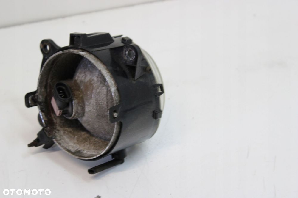 HALOGEN LAMPA PRZECIWMGIELNY MERCEDES ACTROS MP4 MP5 LEWY - 5