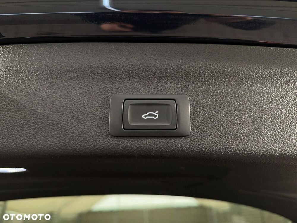 Audi A6 Avant - 17