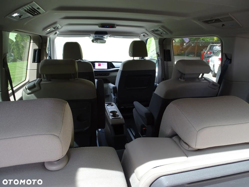 Volkswagen Multivan - 15