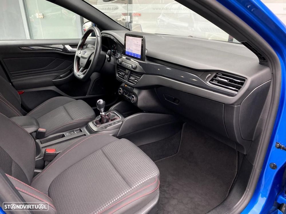 Ford Focus SW 1.5 TDCi EcoBlue ST-Line - 10