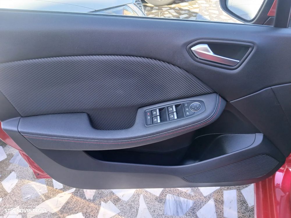 Renault Clio 1.0 TCe RS Line - 31