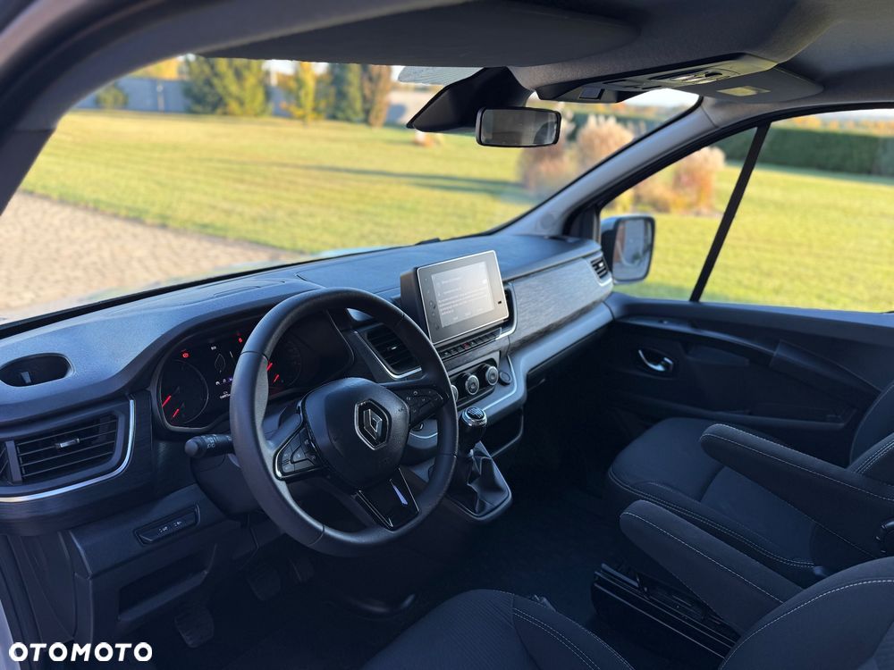 Renault Trafic - 20