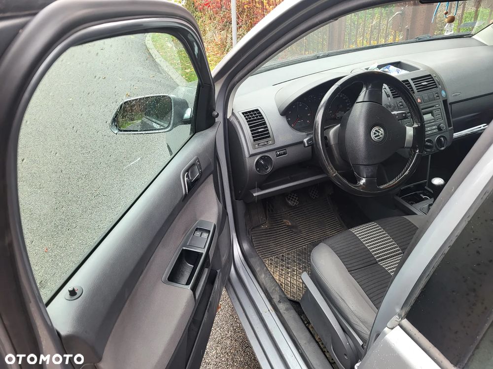Volkswagen Polo - 7