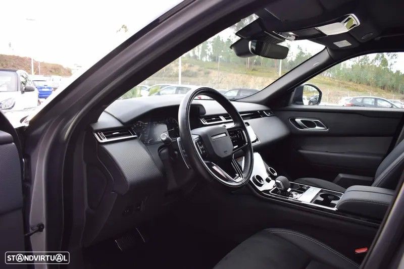Land Rover Range Rover Velar 2.0 D200 AWD R-Dynamic - 32