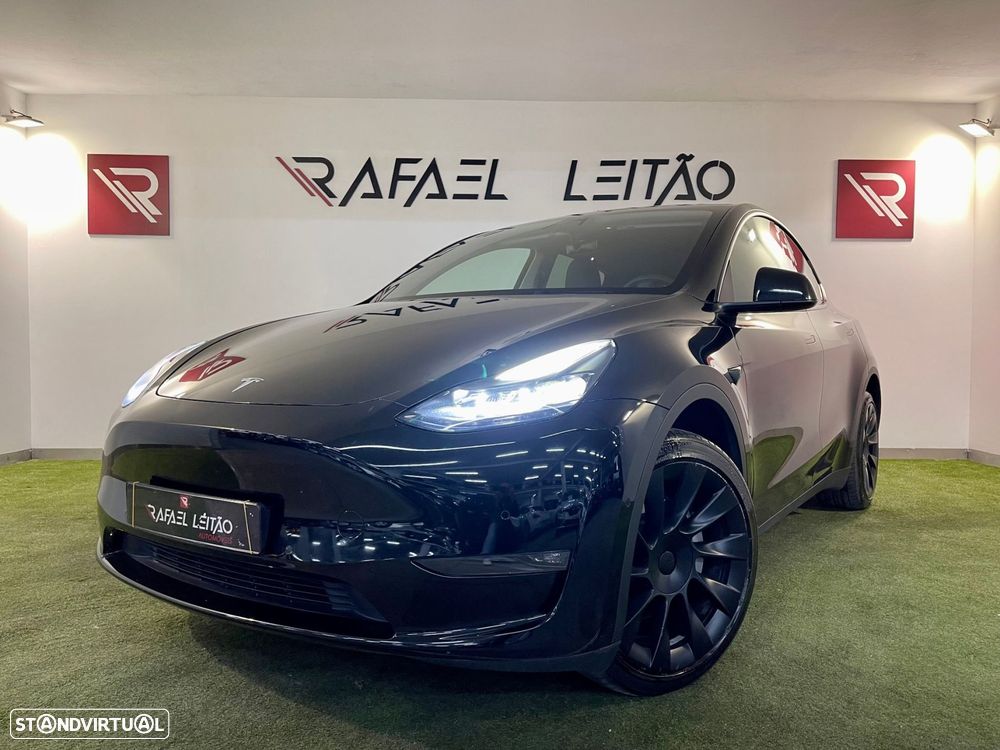 Tesla Model Y Long Range Dual Motor AWD - 1