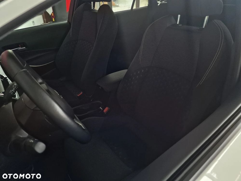 Suzuki Swace 1.8 Hybrid Premium Plus CVT - 8