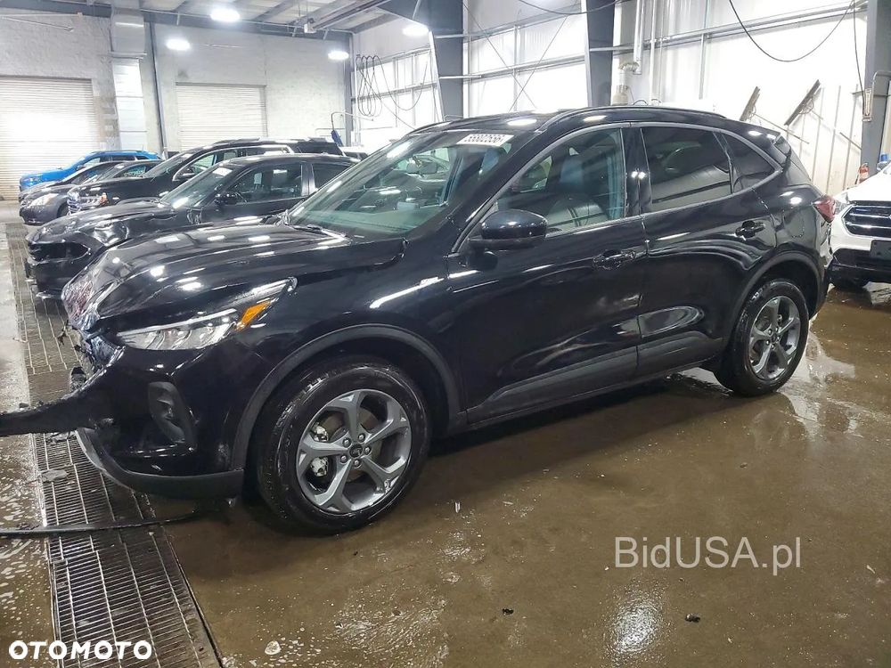 Ford Kuga - 3
