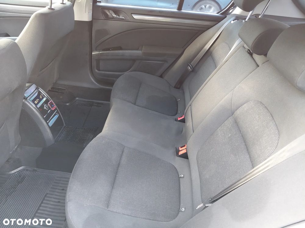 Skoda Superb 2.0 TDI Active - 3