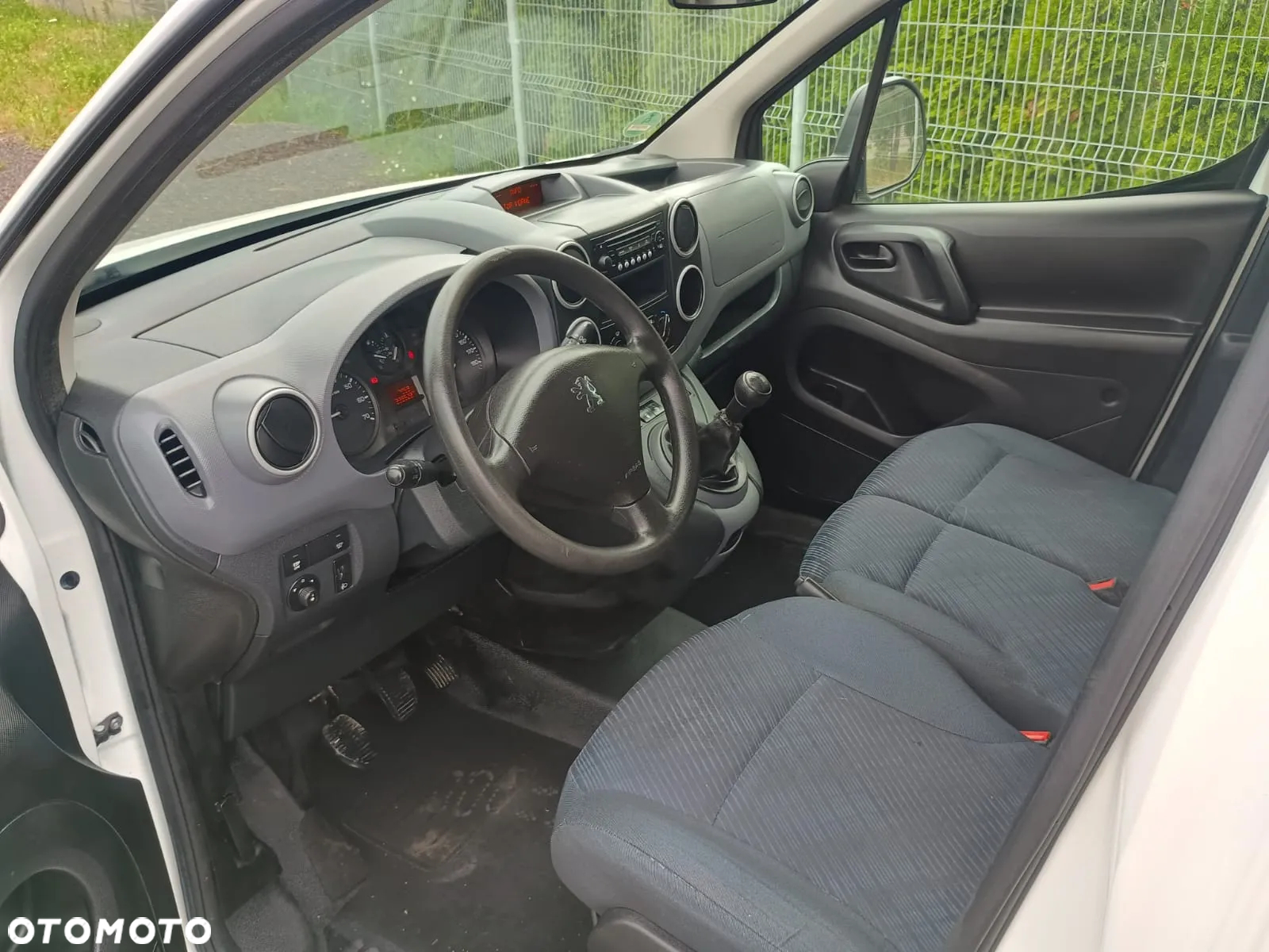 Peugeot PARTNER - 9