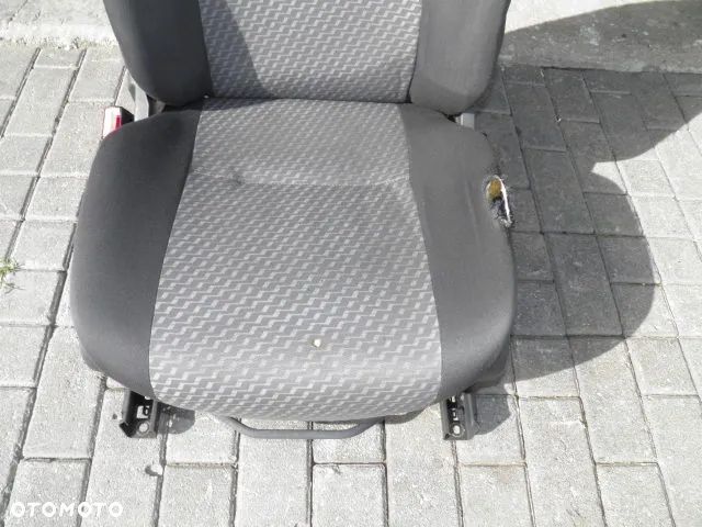 FOTEL VW CRAFTER SPRINTER 906 - 8