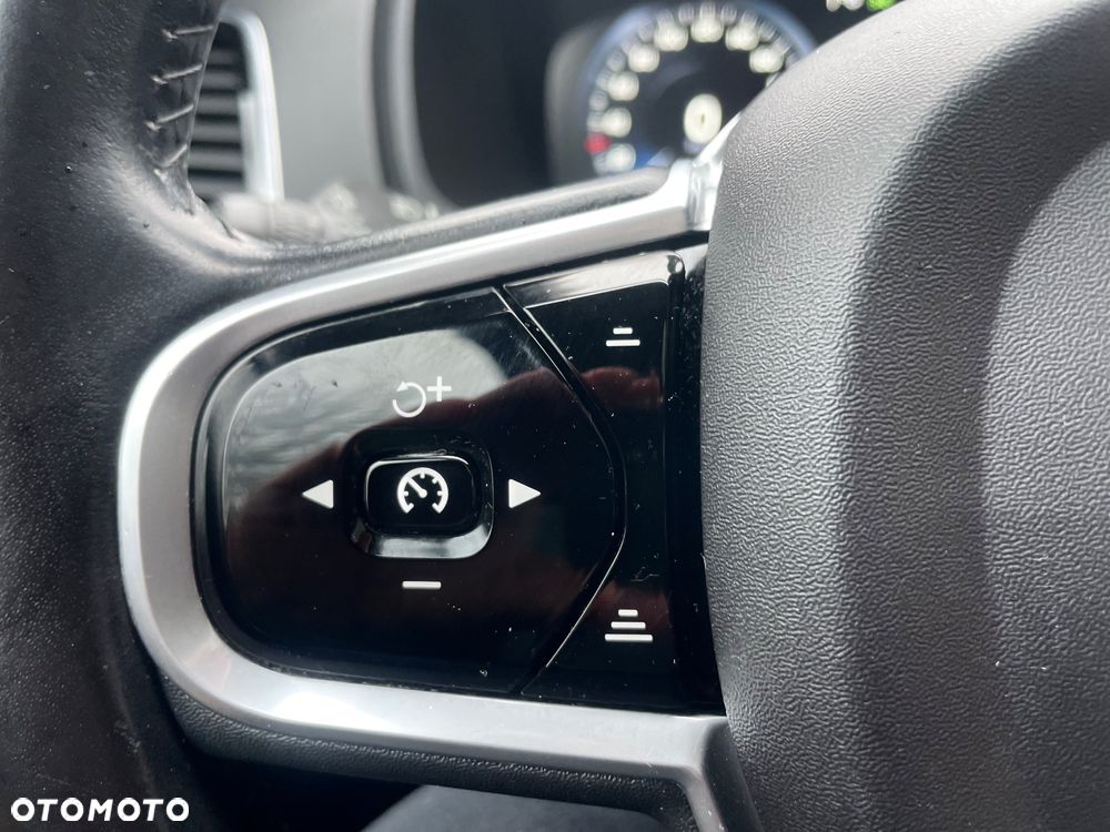 Volvo XC 90 T6 AWD Geartronic Inscription - 26