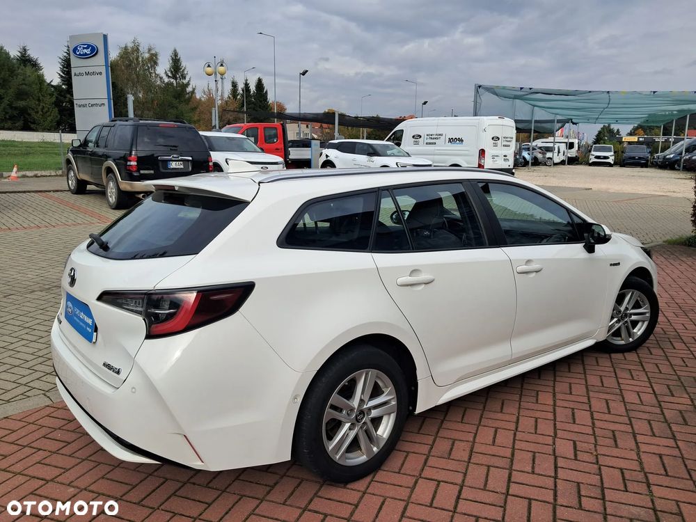 Toyota Corolla ver-1-8-hybrid-comfort - 14
