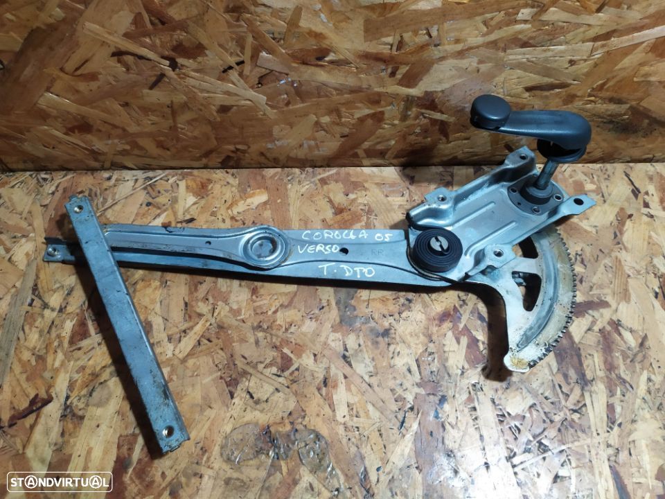 ELEVADOR DE VIDRO MANUAL TOYOTA COROLLA VERSO 04-08 - TRAS DIREITO / TRAS ESQUERDO - 1