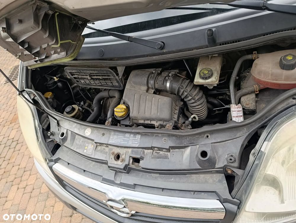 Opel Vivaro L2H1 Easytronic - 16