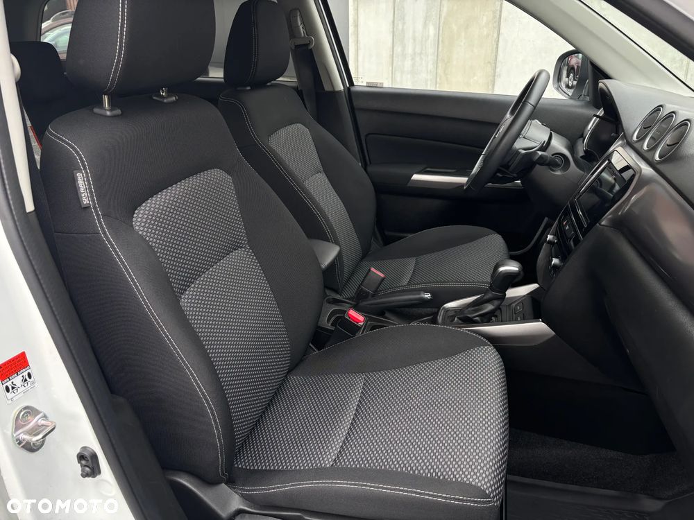 Suzuki Vitara 1.5 Strong Hybrid Premium 4WD AGS - 10