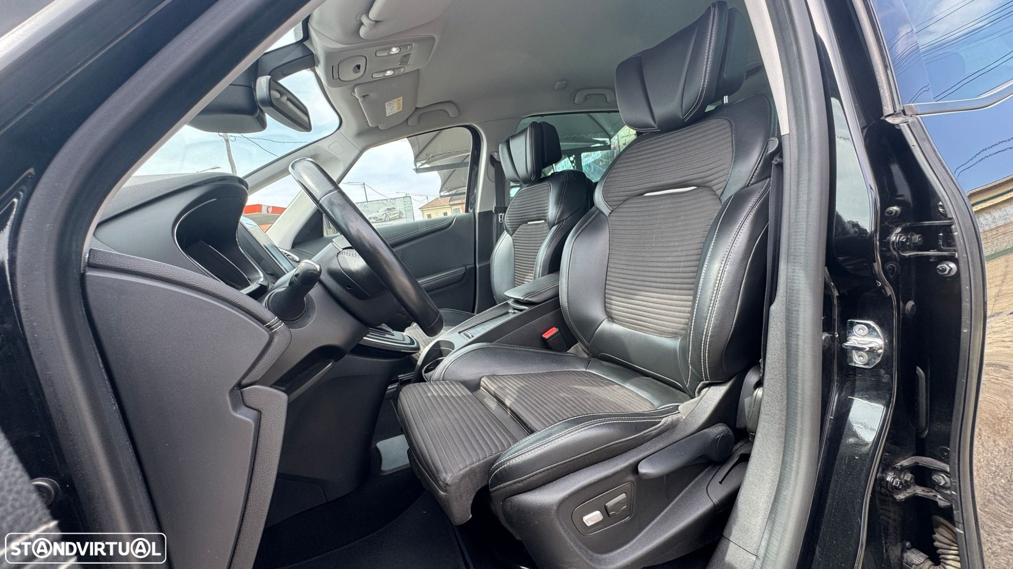 Renault Grand Scénic 1.5 dCi Bose Edition EDC SS - 11