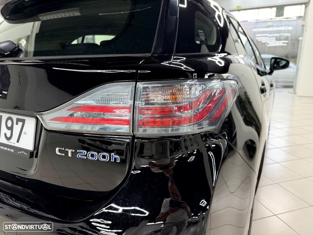 Lexus CT 200h 09 P.Dynamic - 7