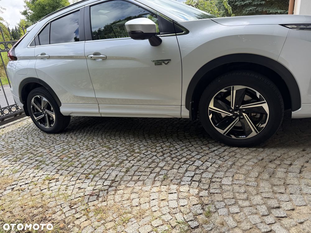 Mitsubishi Eclipse Cross 2.4 PHEV Intense Plus - 17