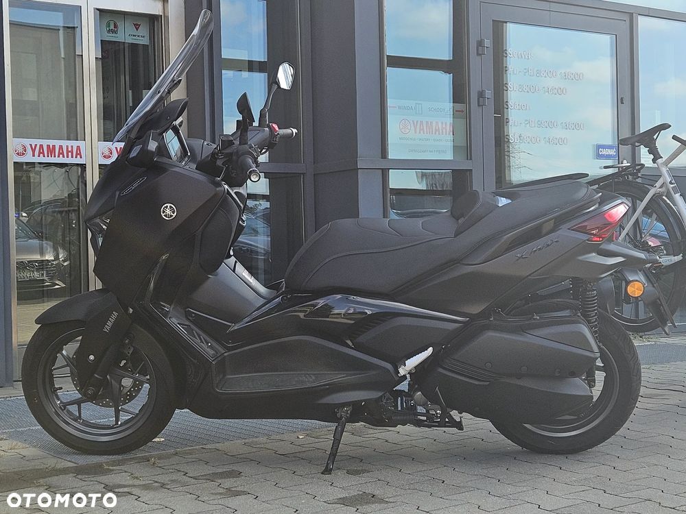 Yamaha X-max - 10
