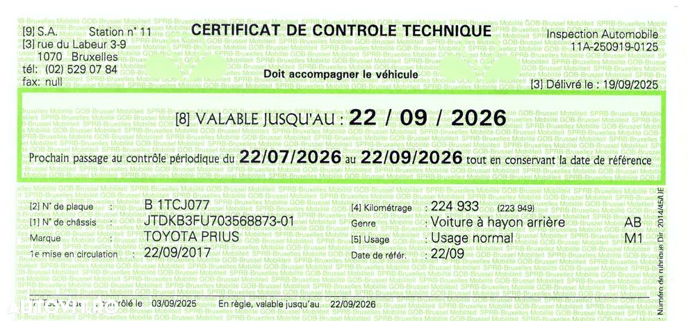 Toyota Prius (Hybrid) Executive - 8