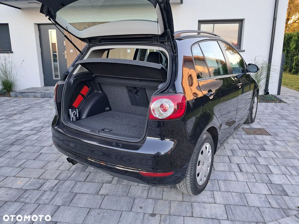 Volkswagen Golf Plus - 13