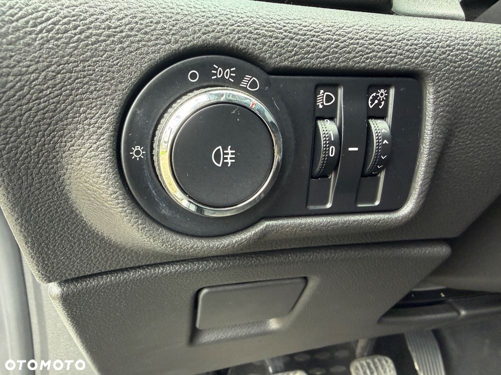 Opel Astra 1.4 Turbo - 31