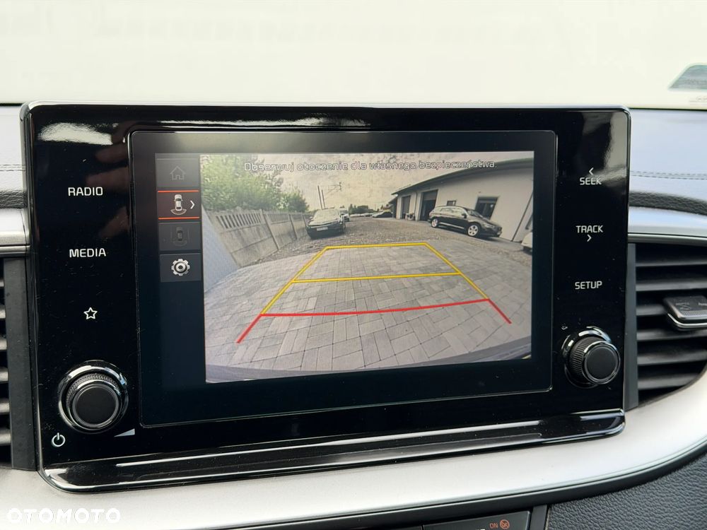 Kia Ceed 1.5 T-GDI M DCT - 30