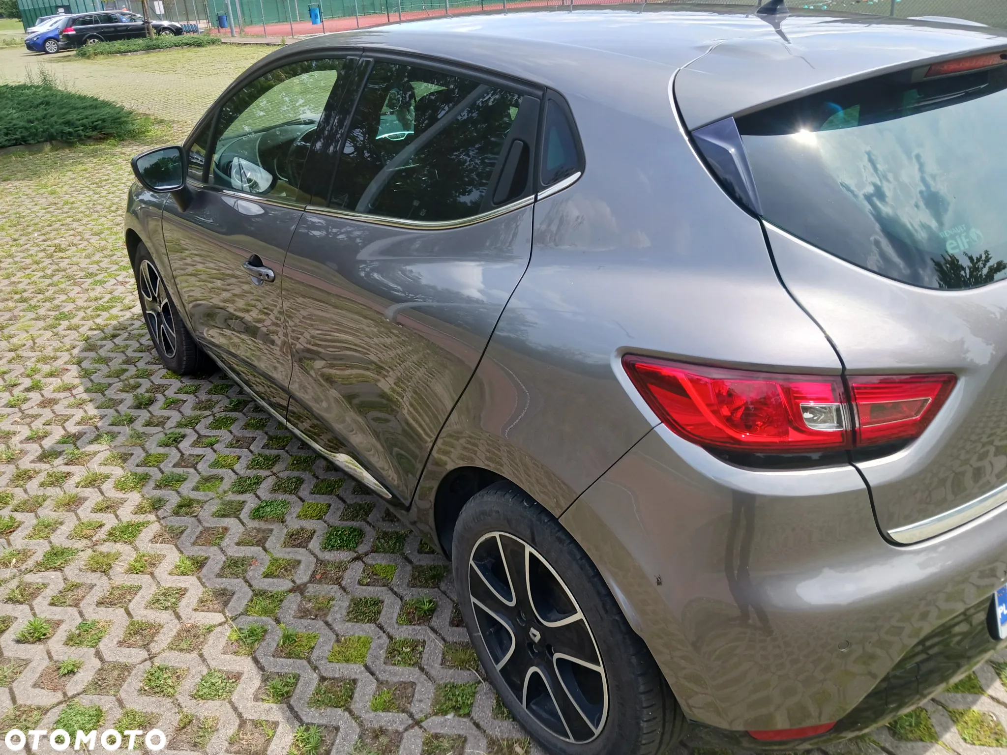 Renault Clio - 12