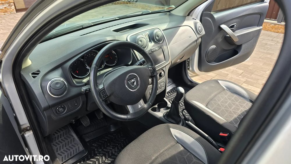 Dacia Sandero Stepway dCi 90 Prestige - 17