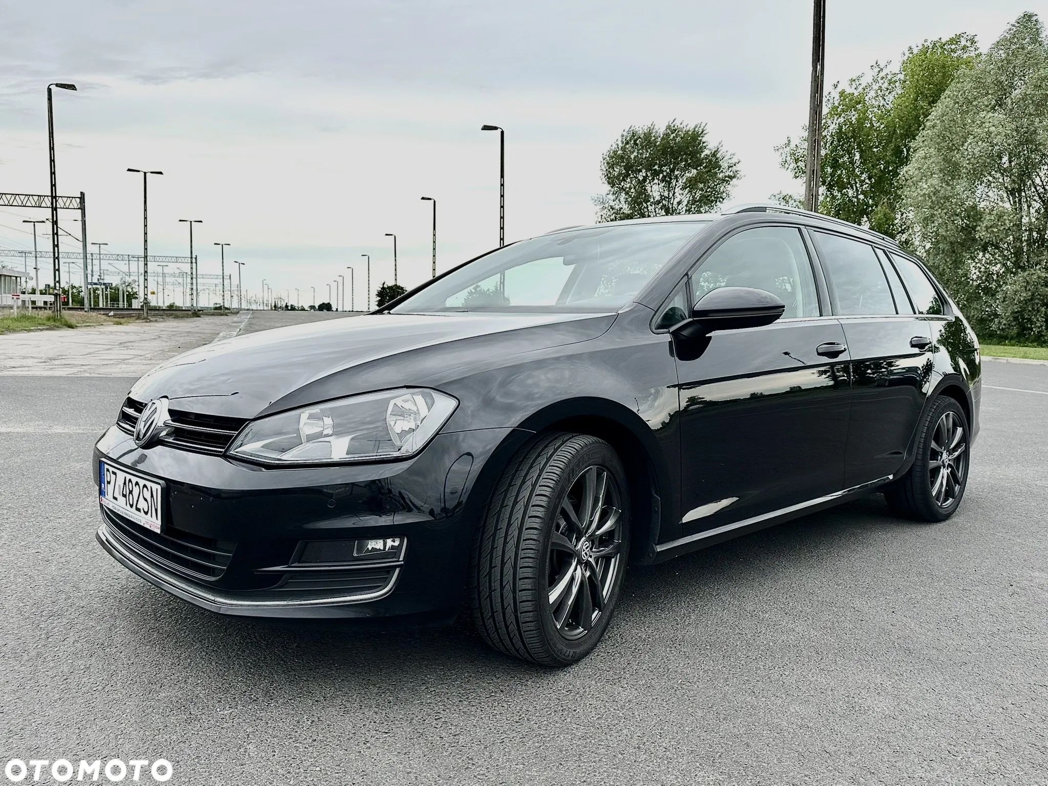 Volkswagen Golf Variant 1.6 BlueTDI DSG Trendline - 1