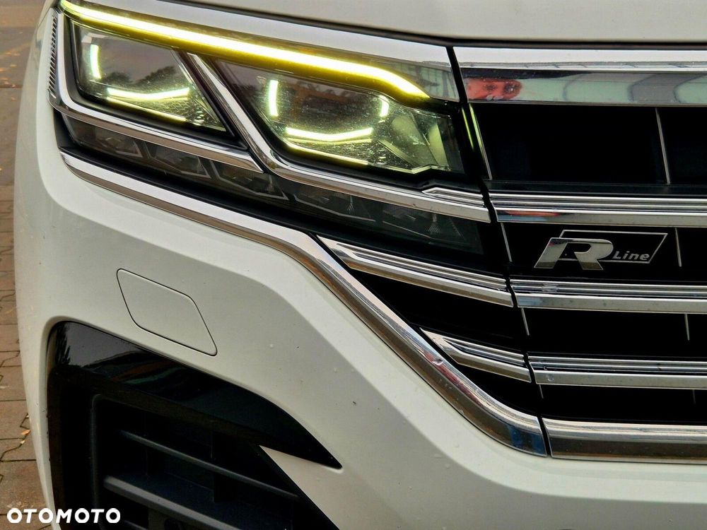 Volkswagen Touareg 3.0 V6 TDI SCR 4Mot R-Line - 25