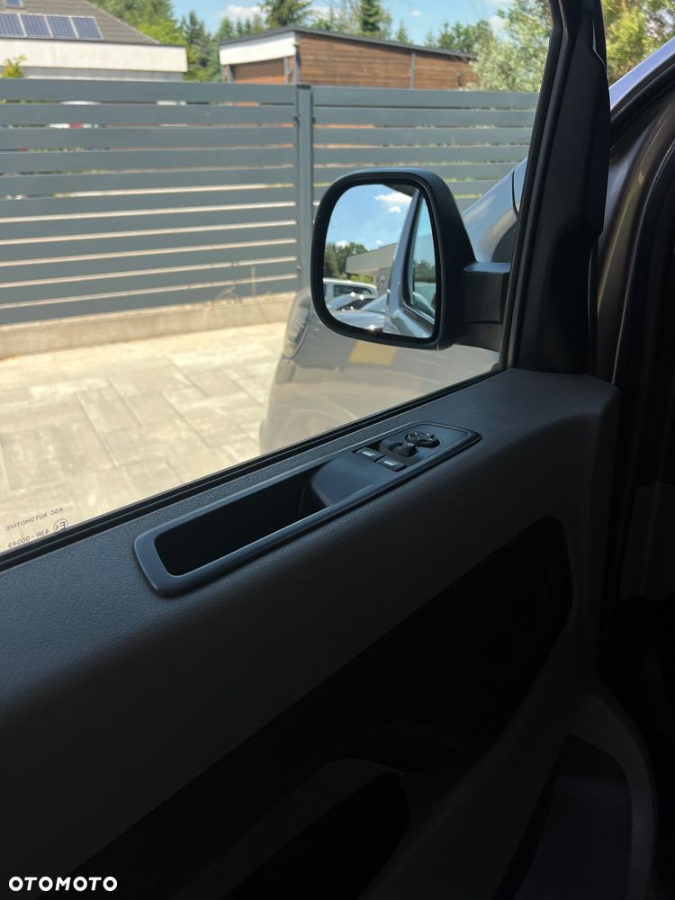 Opel Vivaro Kombi Long 2,8t Enjoy - 16