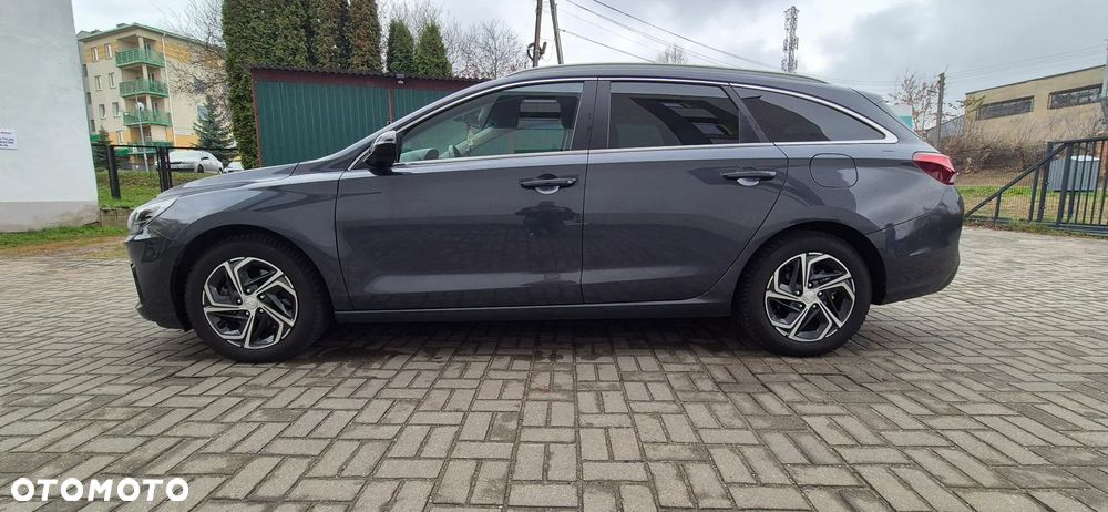 Hyundai i30 1.0 T-GDI Smart - 11