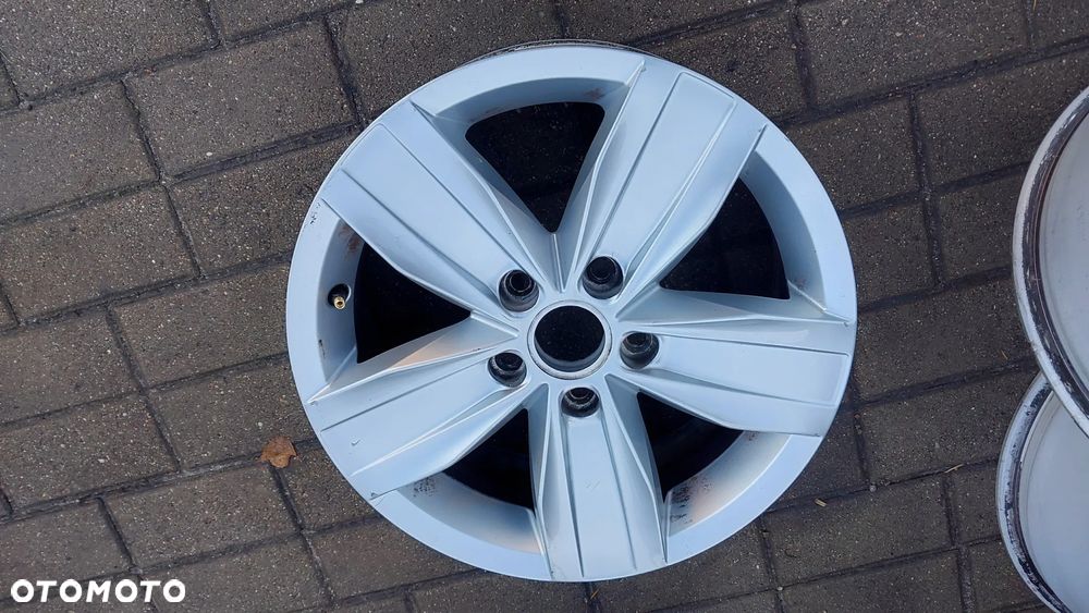 FELGA VW CADDY 2K 2K5 GOLF TOURAN WZ BENDIGO 6x16 ET50 2K5601025Q