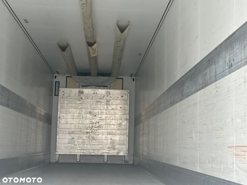 Schmitz CARGOBULL - 9