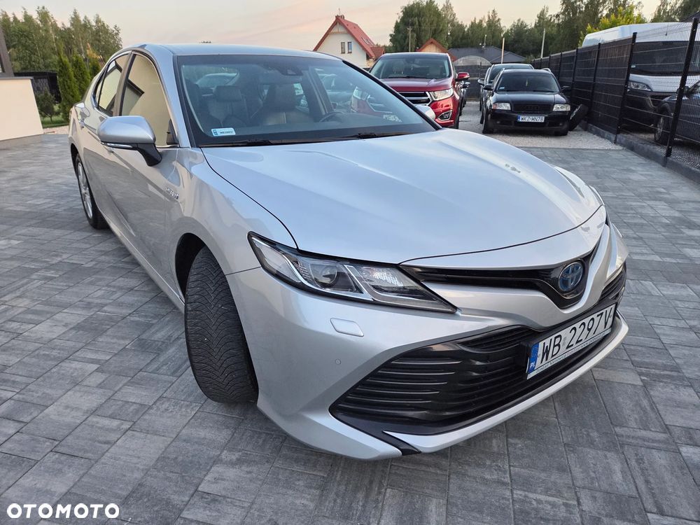 Toyota Camry 2.5 Hybrid Prestige CVT - 4