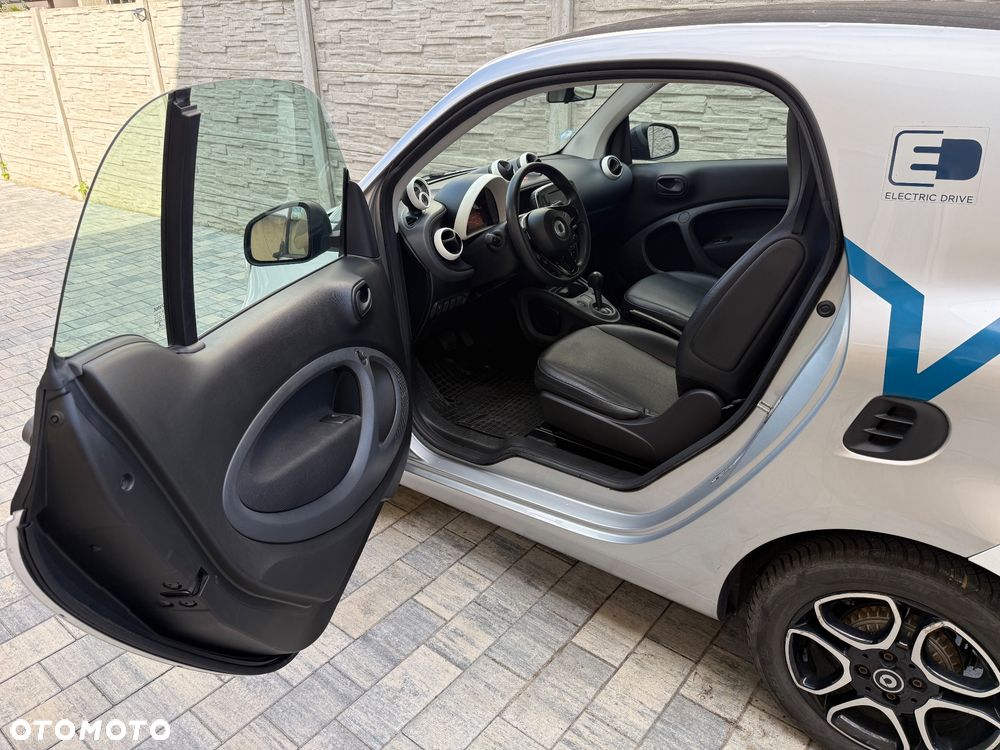 Smart Fortwo EQ - 8