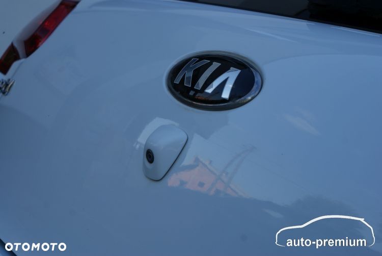 Kia Ceed 1.6 GDI Dream Team Edition - 31