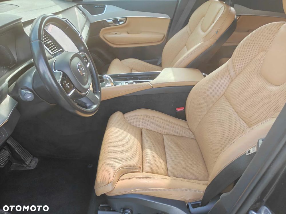 Volvo XC 90 T8 AWD Plug-In Hybrid Inscription 7os - 17
