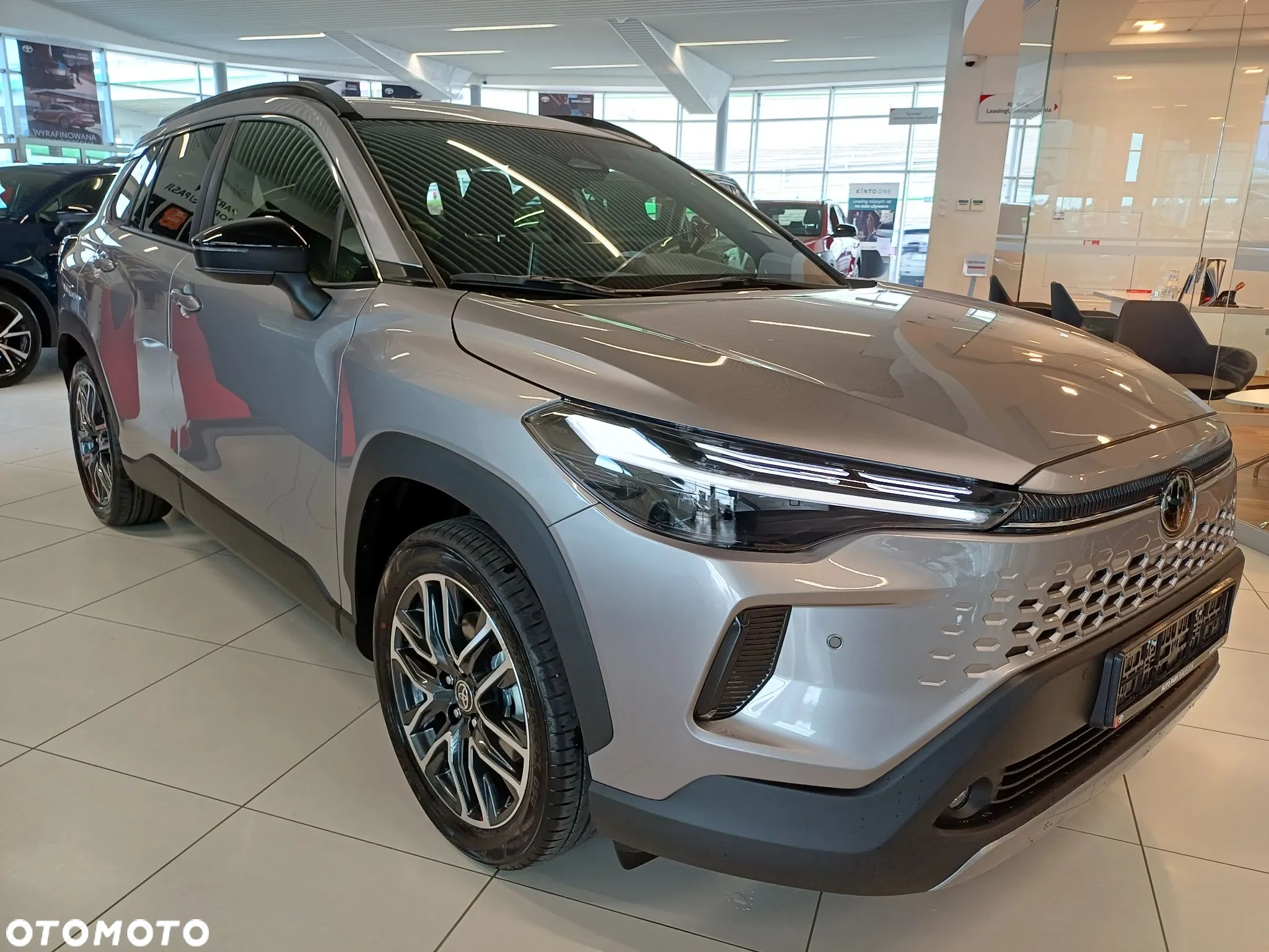 Toyota Corolla Cross 1.8 Hybrid Style - 1