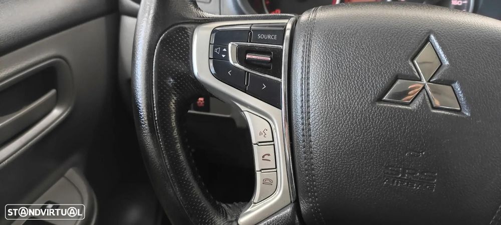 Mitsubishi L200 2.4 DI-D CD Invite 2WD - 38