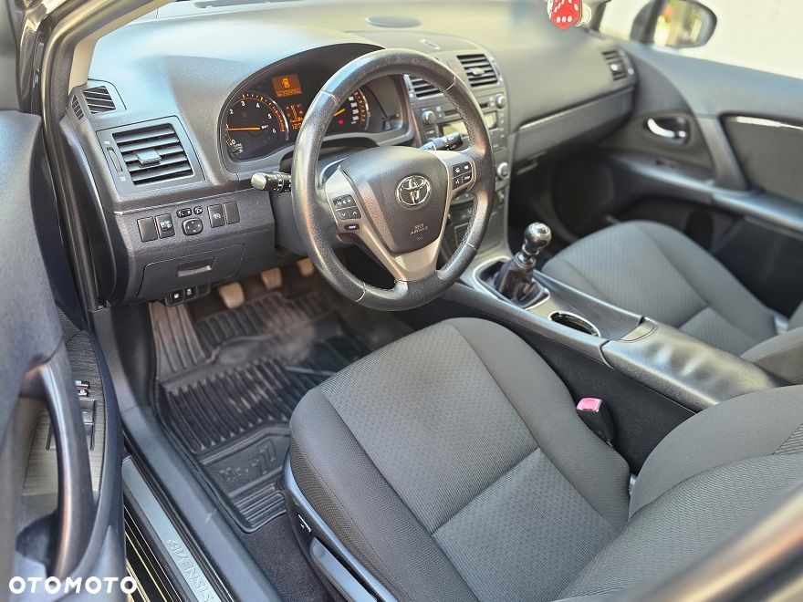Toyota Avensis 2.0 D-4D Platinium - 14