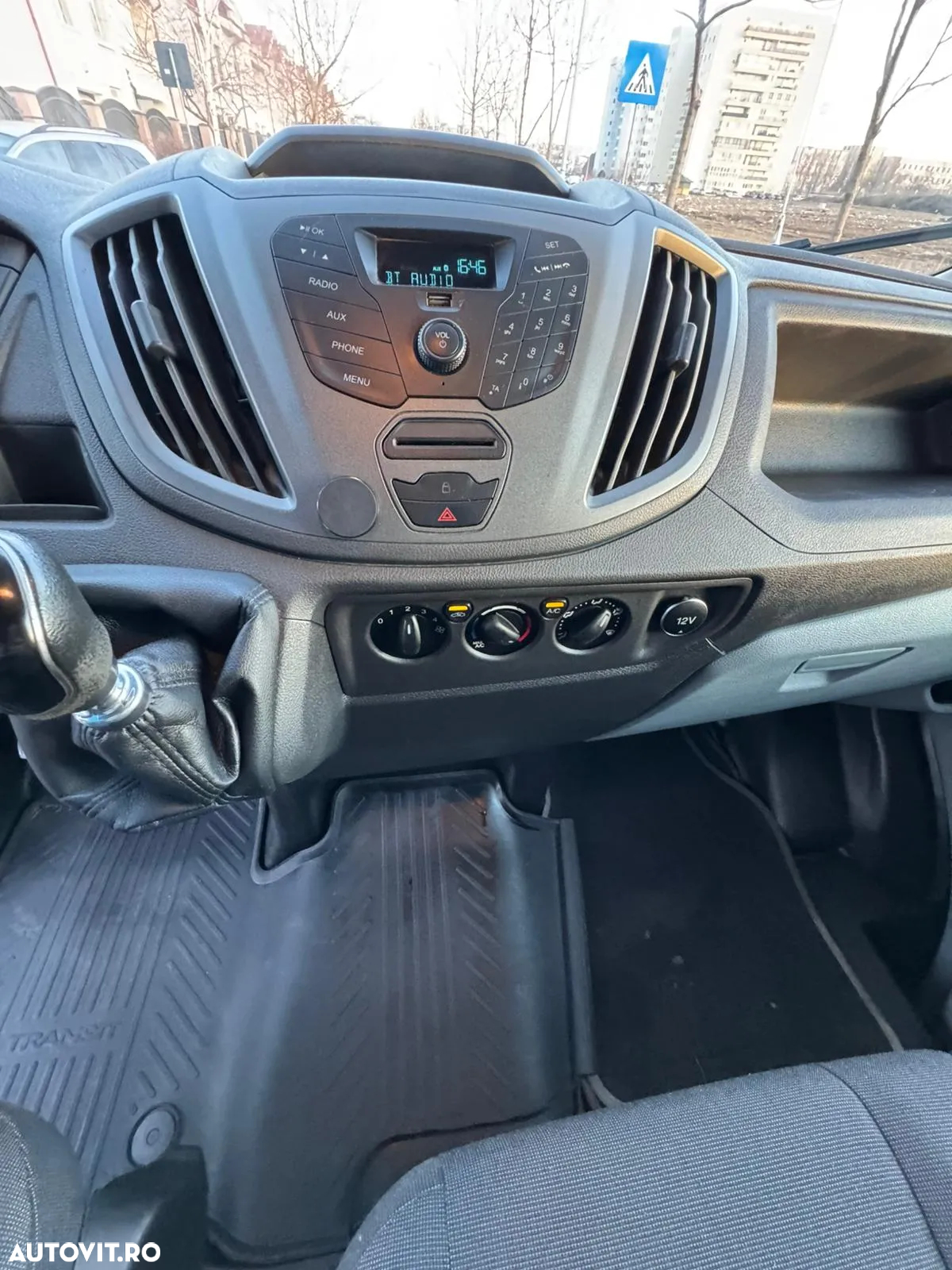 Ford Transit - 9