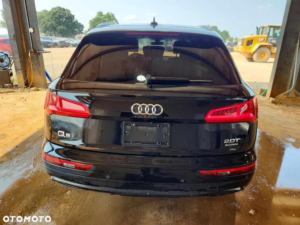 Audi Q5 2.0 TFSI Quattro S tronic design - 6