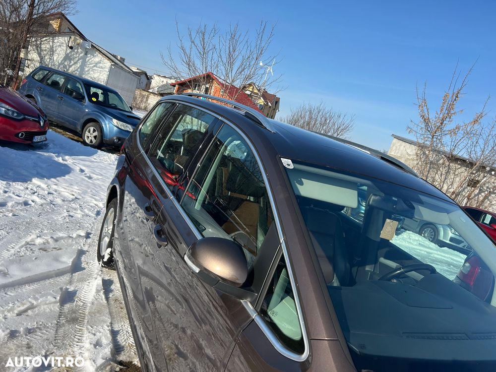 Volkswagen Sharan 2.0 TDI DSG Blue Motion Style - 4