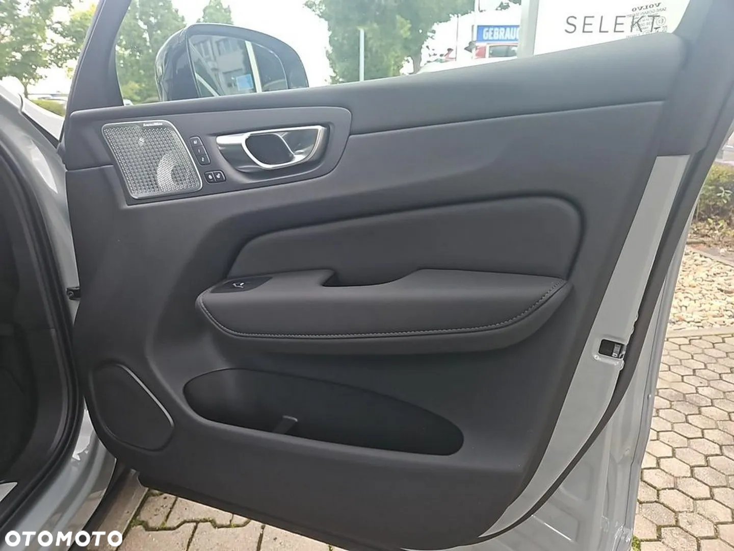 Volvo XC 60 B5 B AWD Ultra Black Edition - 23
