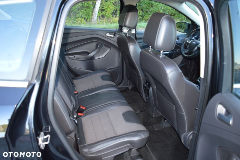Ford Kuga - 16
