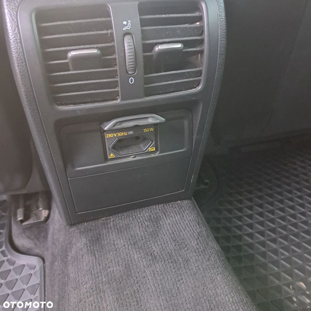 Volkswagen Passat Variant 2.0 TDI 4Motion Highline - 12